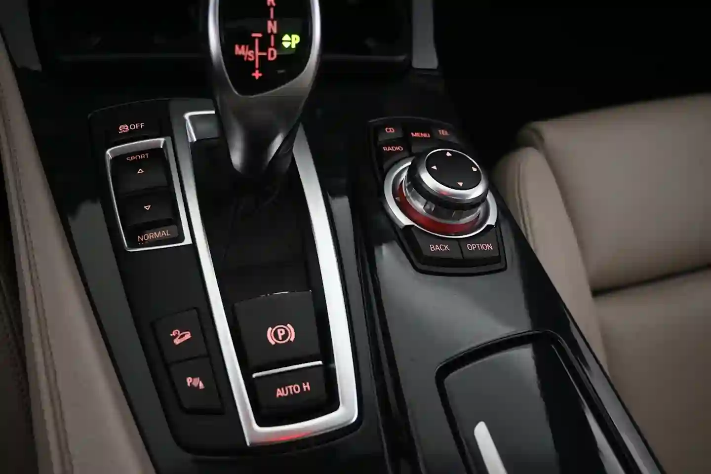 Car Image - N9YC44xhS6cgCFDvBwwuz