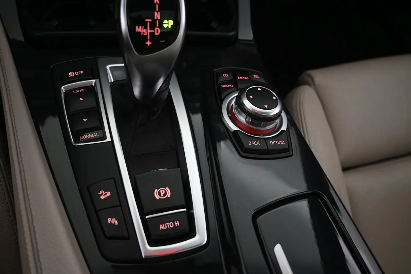 Car Image - N9YC44xhS6cgCFDvBwwuz