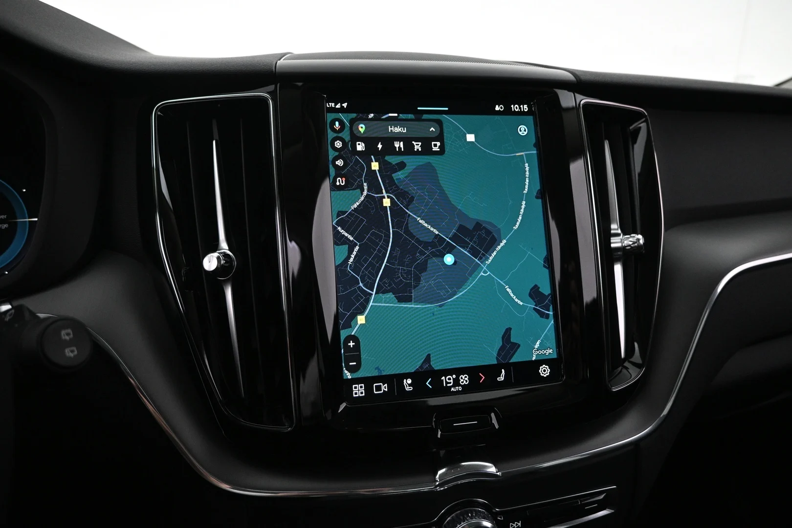 Car Image - 1kuGecWPpTaPvgw10X8Mge