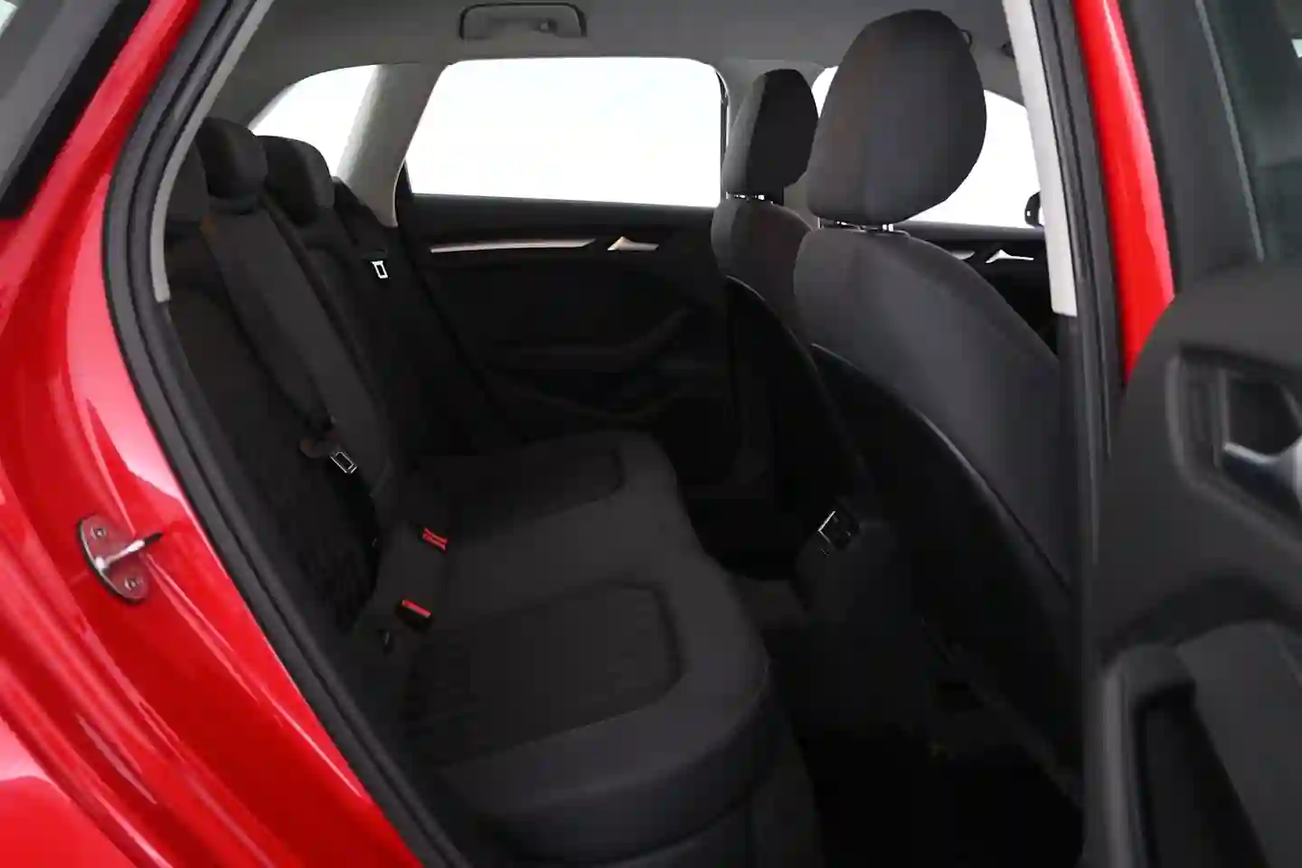 Car Image - 4evnhuysE2hLjY3RLl7IzG