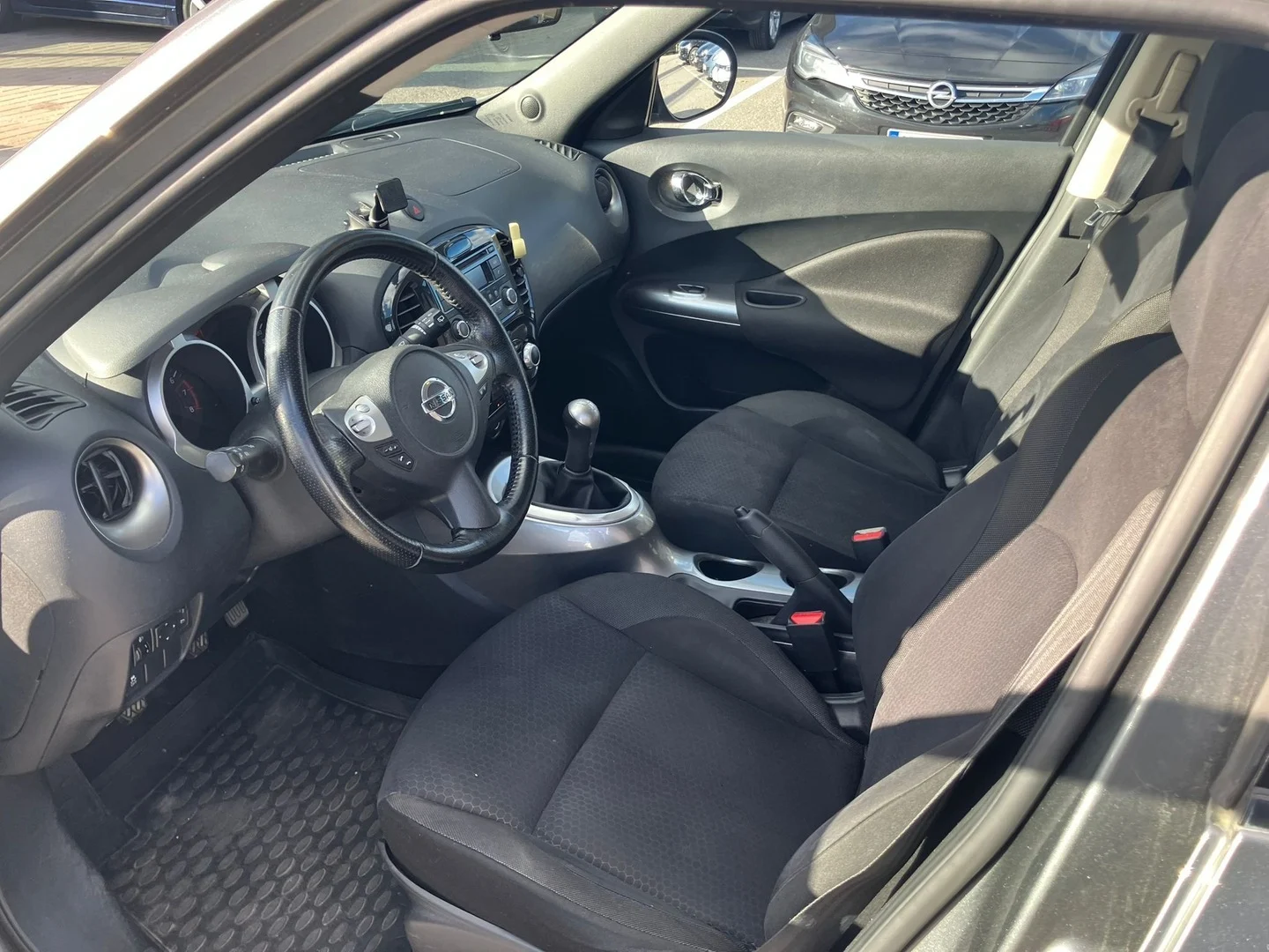 Car Image - 2Pm22lyJghW5zl8SuX36Ul