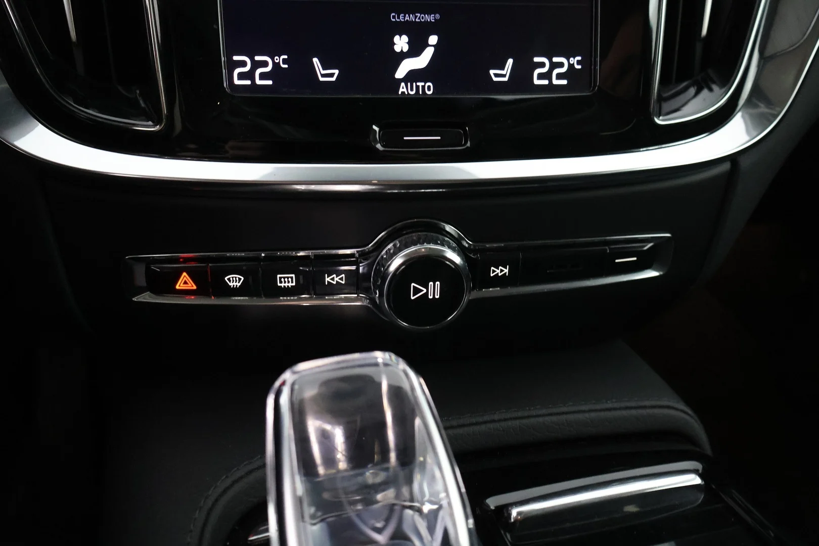 Car Image - 4FmQohBU7oJ3rTOBPMEHA7
