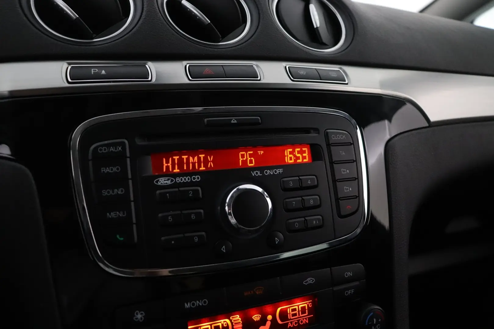 Car Image - 2GLqAUCwZXoQflogLcaJBr