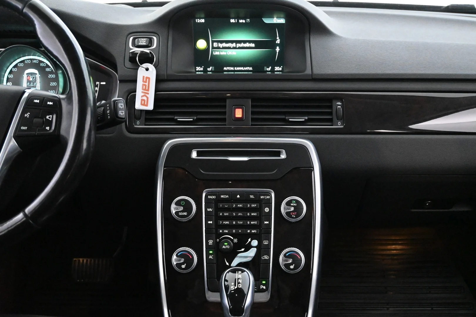 Car Image - 4yEr757Z26iNFGoa9sbzdj
