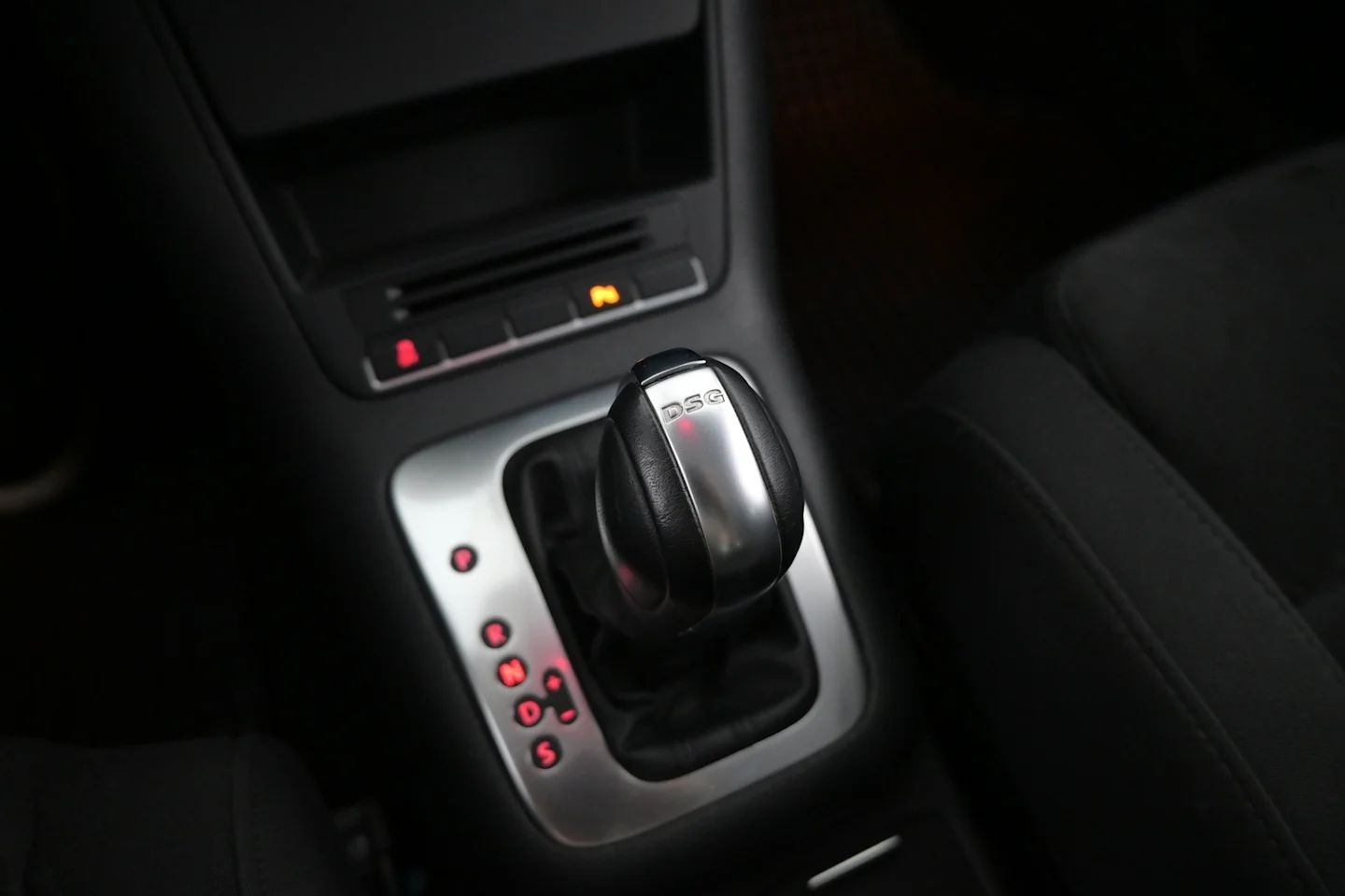 Car Image - 6I2hbpLMAWjQjxMWZDIC42