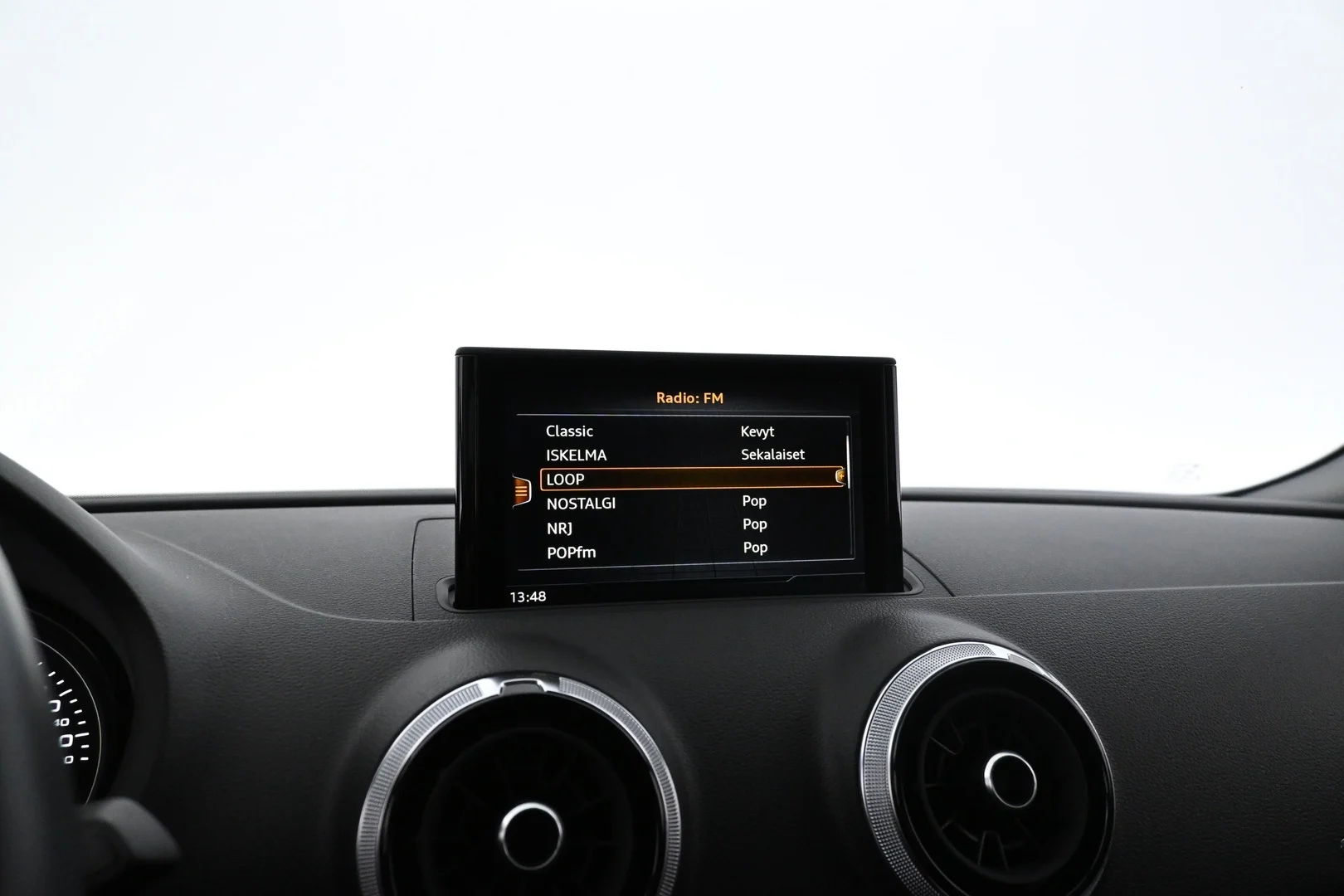 Car Image - 40KPs9uL8nx5aGBw9kv0Wl