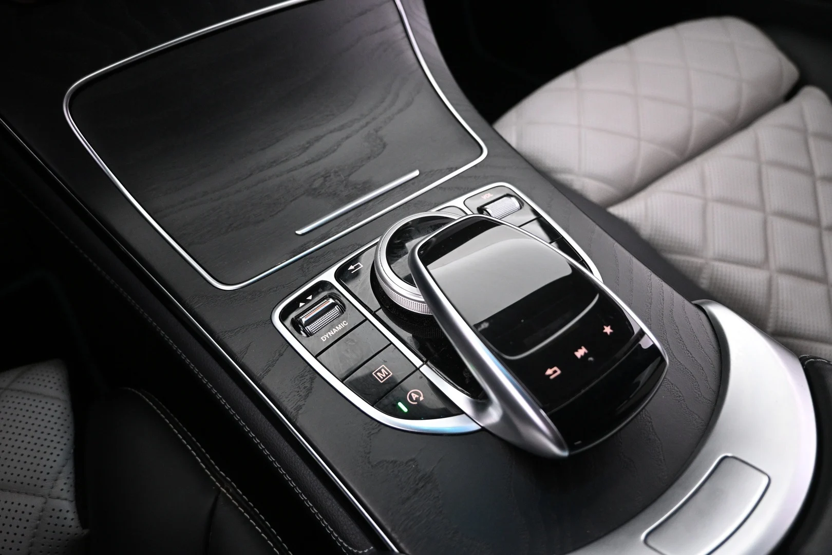 Car Image - 5Hiwgl8qm0FPvf7KdeBfp3