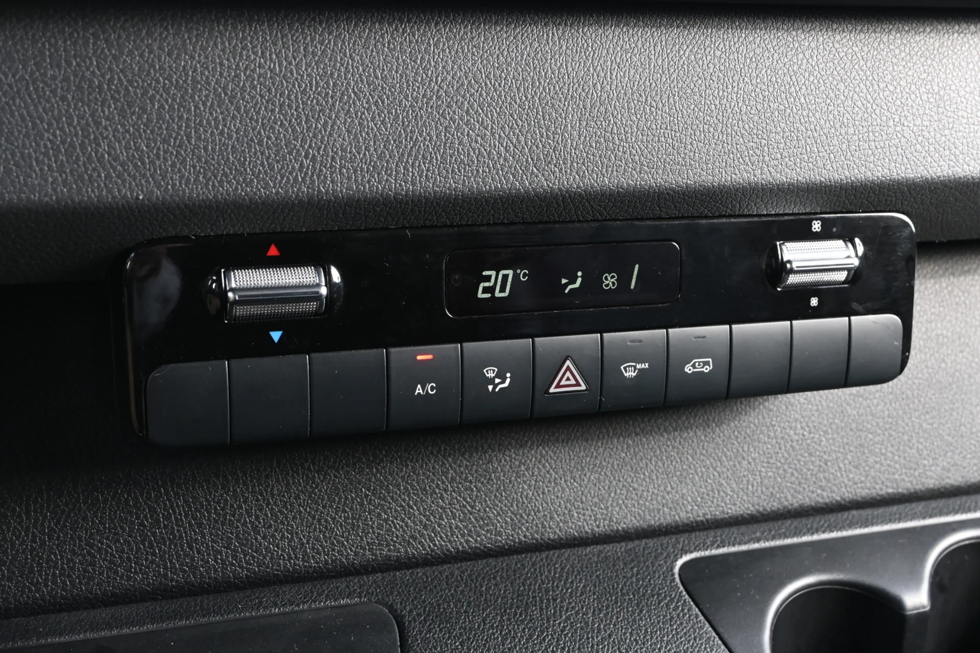 Car Image - 3Rqm96Ah9PfVQYtbj1vasi