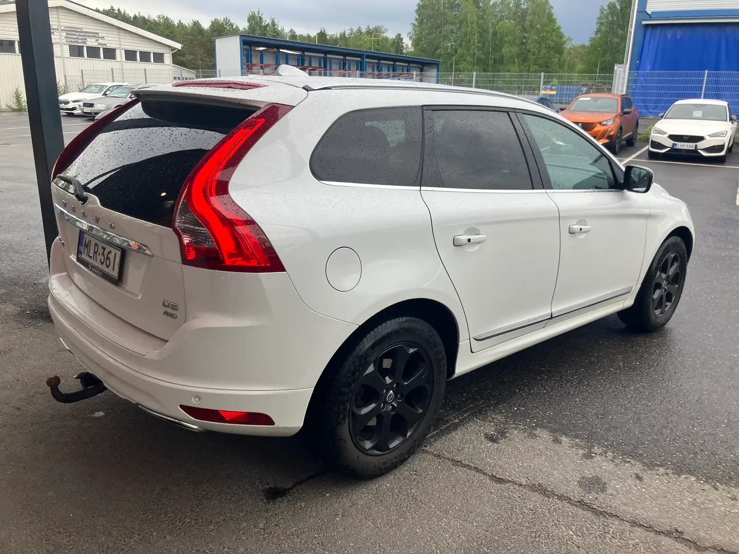 Car Image - 5llrrbFk8GU0Ha0jnGtOxD