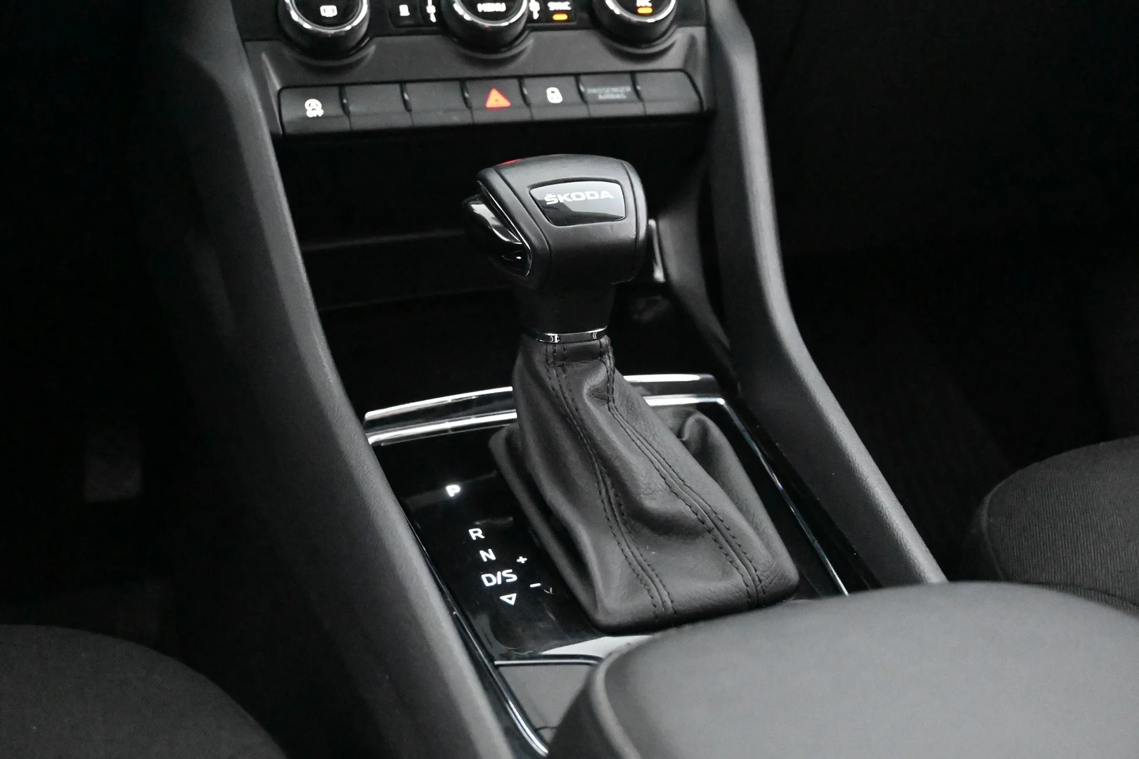 Car Image - 5Vrktu9rQW7jpeKNnrjniA