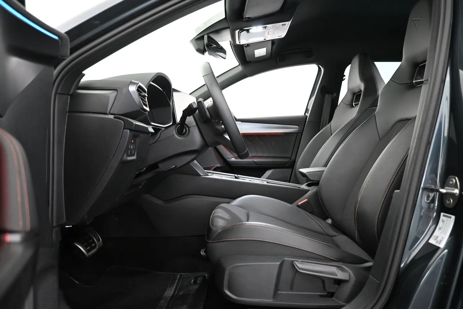 Car Image - 4IFbZpH6RrOGnpp3tvwHiO