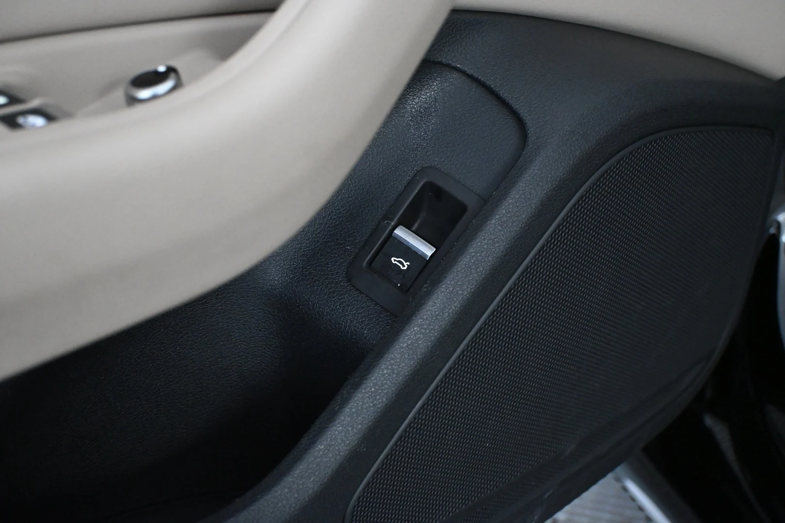 Car Image - 1Mpar57Bm4EUOhXoRNGDjL