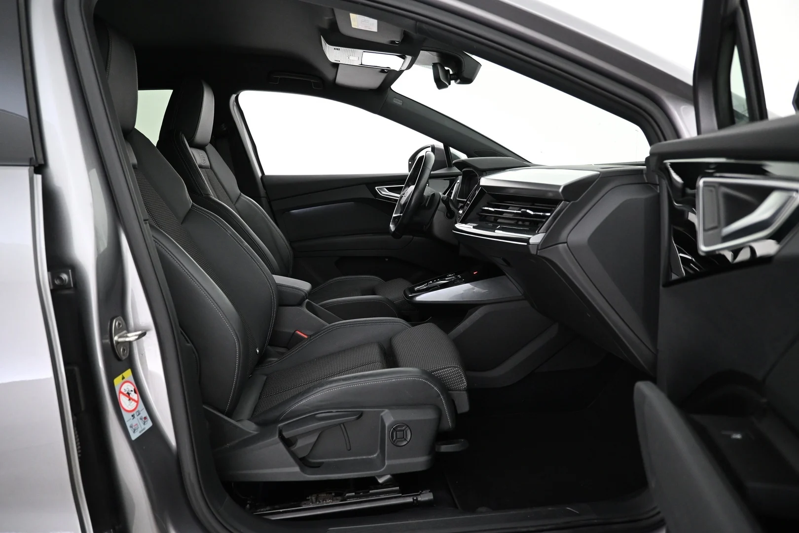 Car Image - 1GLse4388ENsElFpa0vNQH