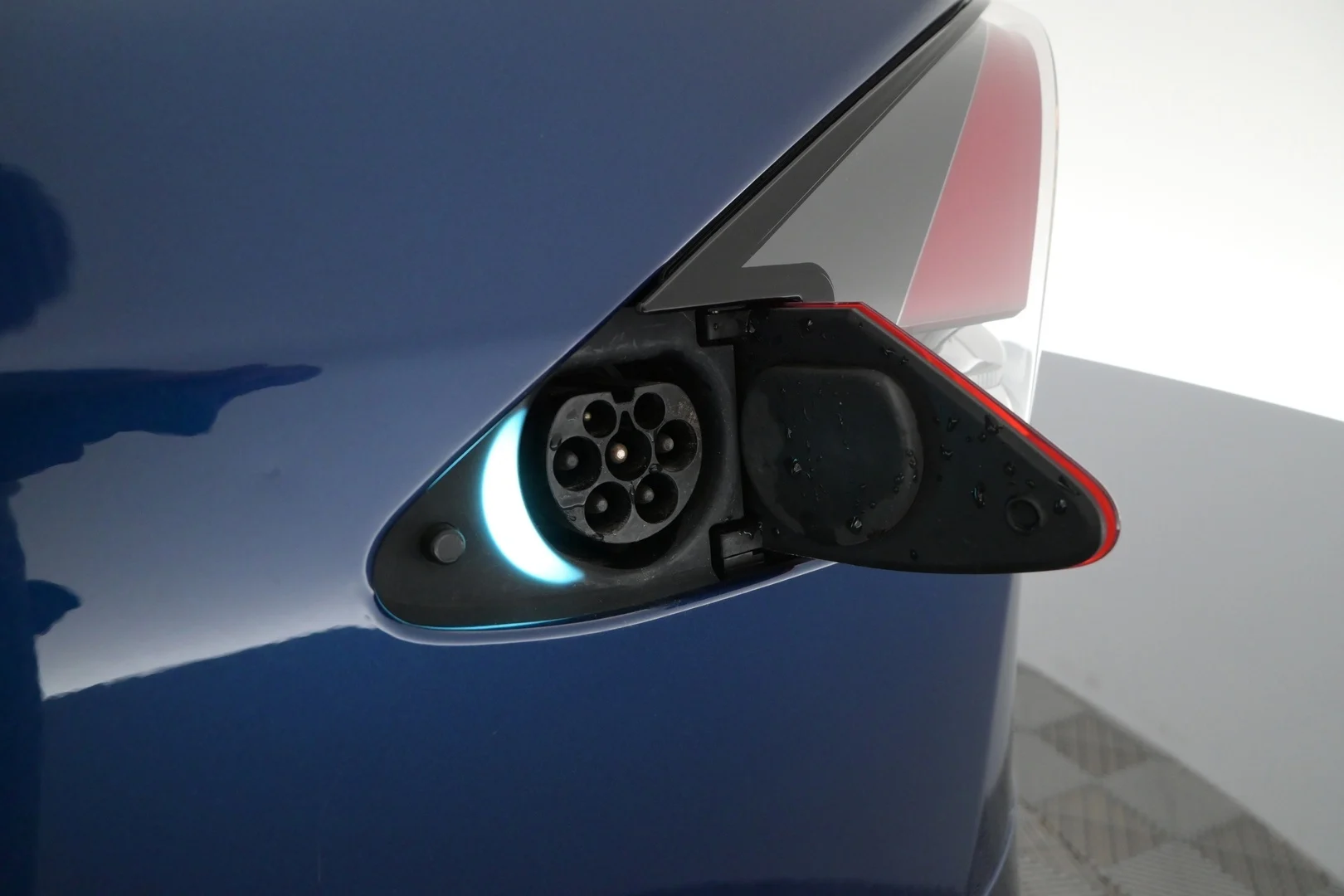 Car Image - 6TIvfjxKXhl4bBmRA1BGCh