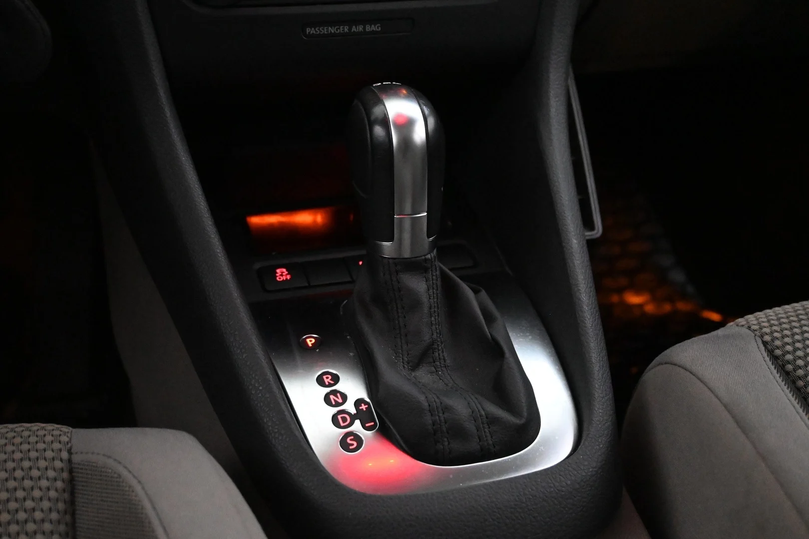 Car Image - 5lHihyGSVuJAWPEPVHQ7ve