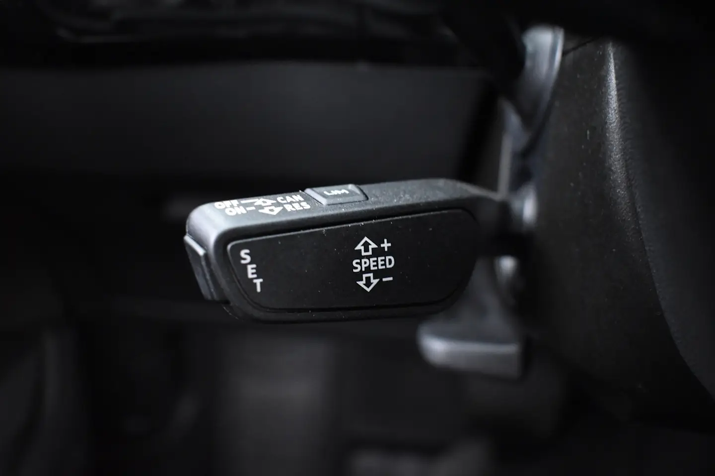 Car Image - e4fNXlC7rOXjMswDuLBOS