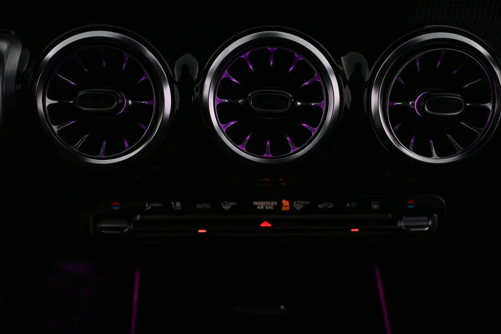 Car Image - 18CPAx3excHw56xBJOppj7