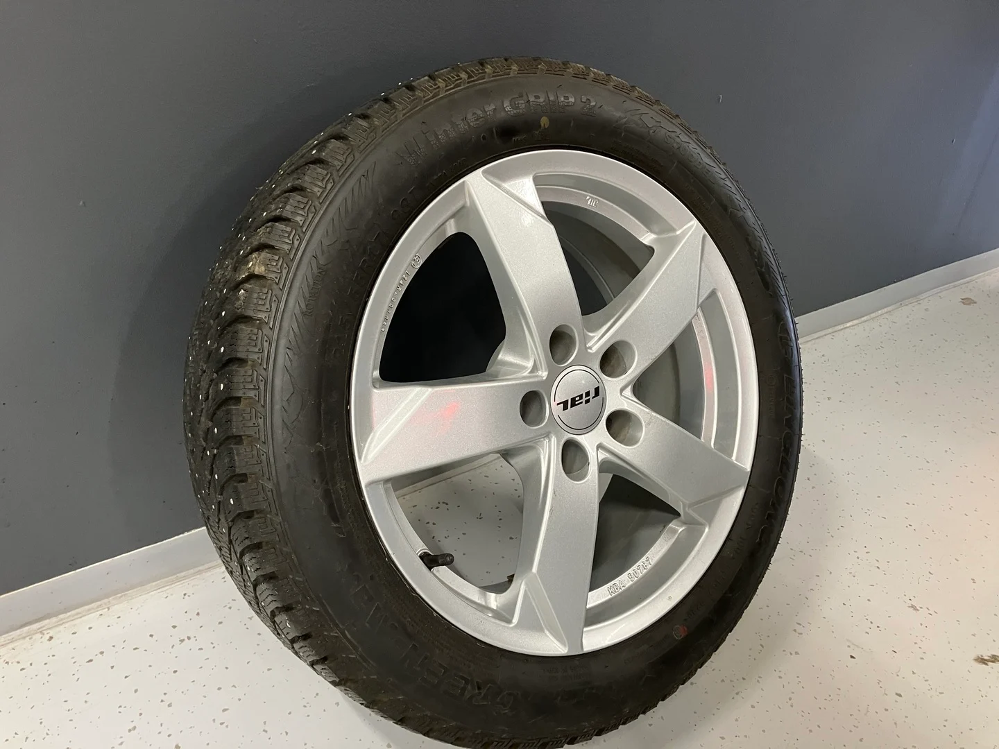 Car Image - xh0X1cJVC1wIfPbObPSBX