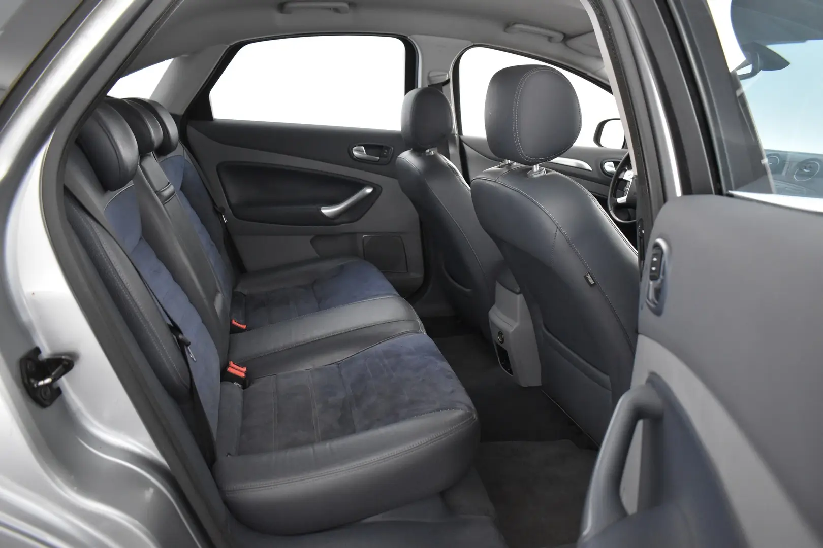 Car Image - 7sn79JgBl0TUXlwAJAyJoz