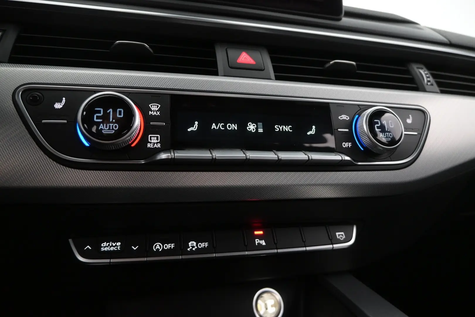 Car Image - 5MJc3RFIrRLsPRkhe3HJP3