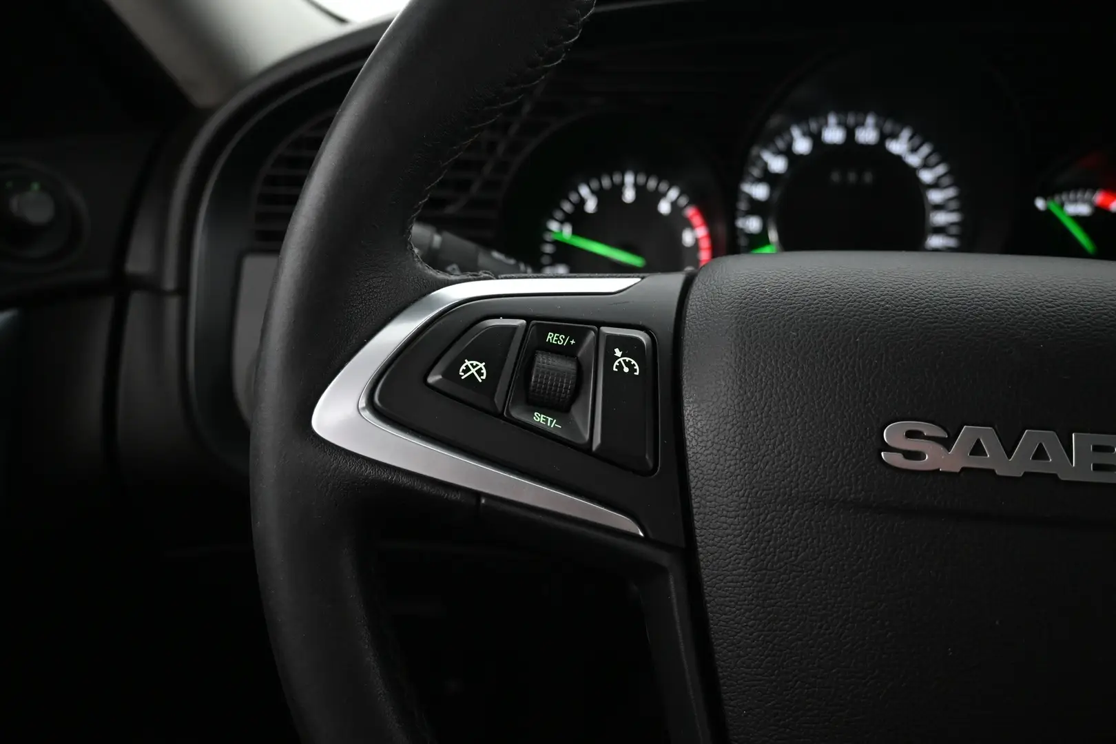 Car Image - 2xHYcJohsIWWkZknP2H7xT