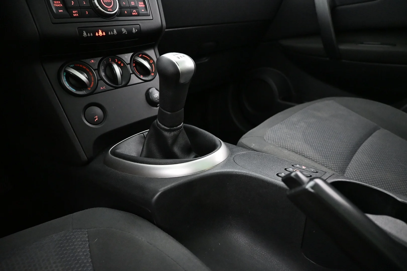 Car Image - 44piLk9lyZX4SzCzP1RPbk