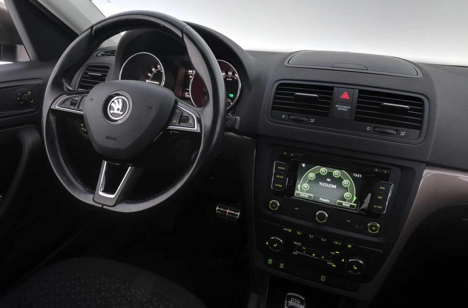 Car Image - 4vYfjYWqjvfS7BXZvbHMR