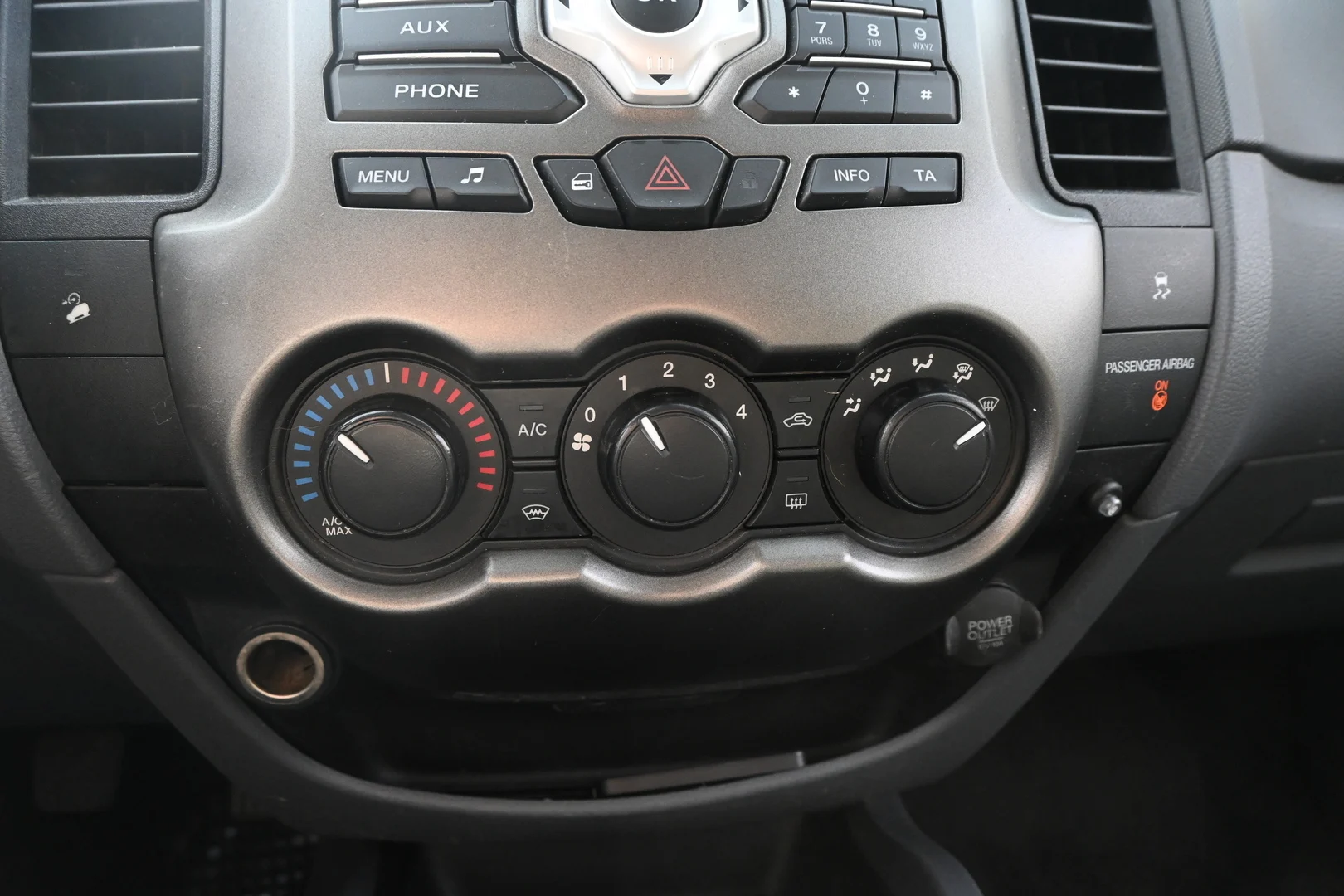 Car Image - 1S1YV34R5Fo63omzLqSFKZ