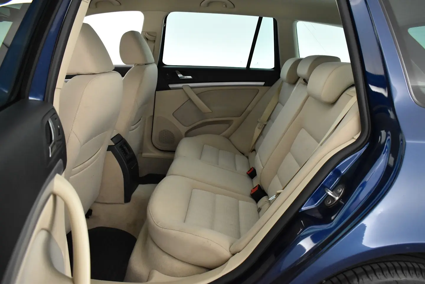 Car Image - 7Hbdk3CqGeZBsixPltzTSg