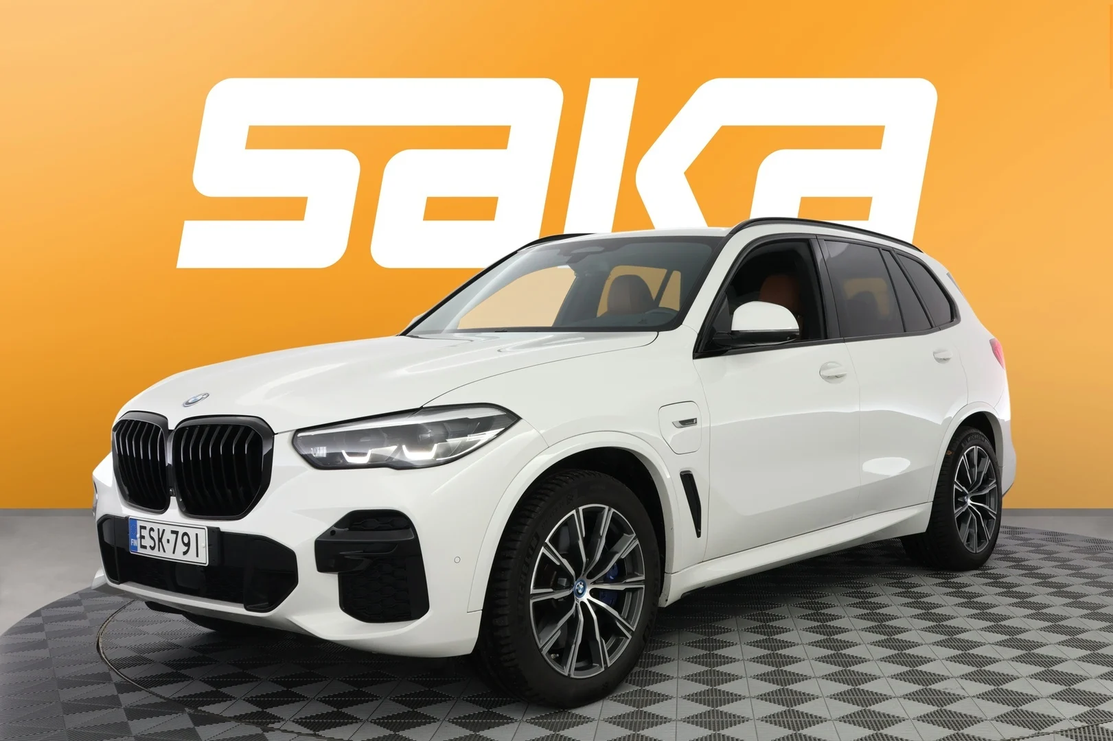 Car Image - 709qC01qp5kqgLDqf8vMru