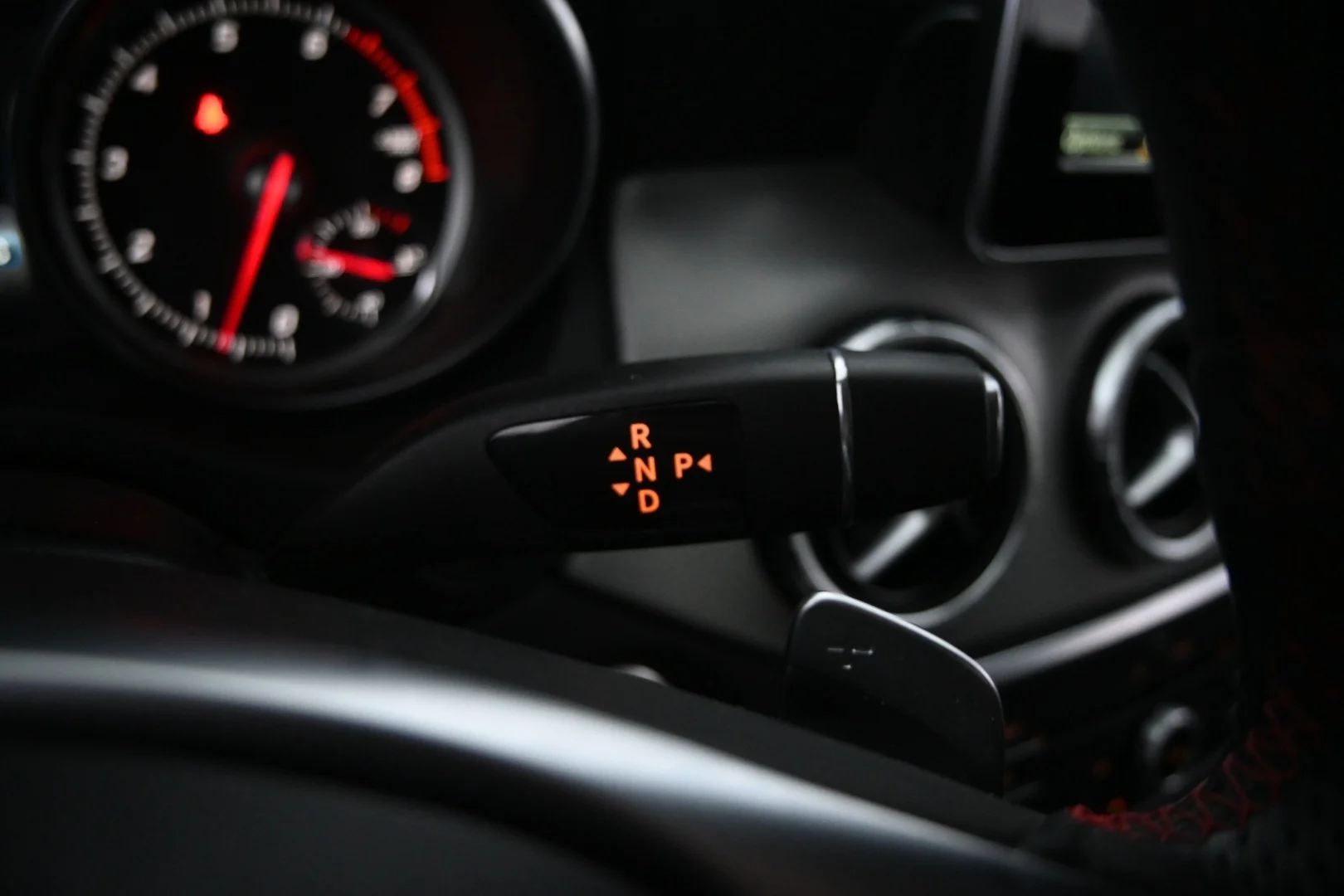 Car Image - 6eVr8jiWH6hOMOeLSJ5IBz