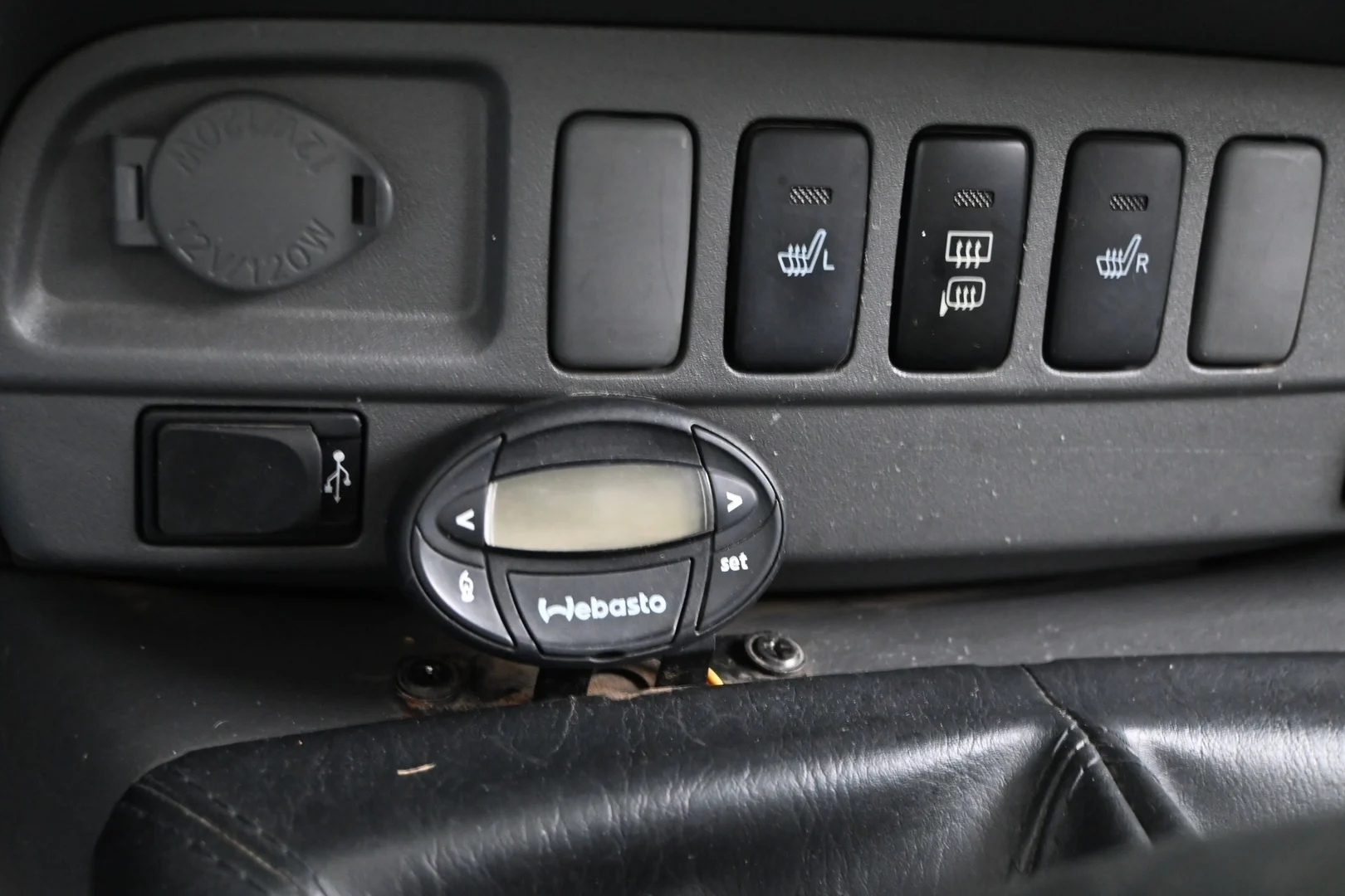 Car Image - 4oSQjWOej865iYwJ5yvAiv