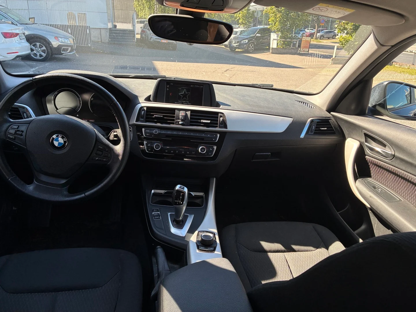 Car Image - 6k2qFiZVj7rRF9ECOcV9X3