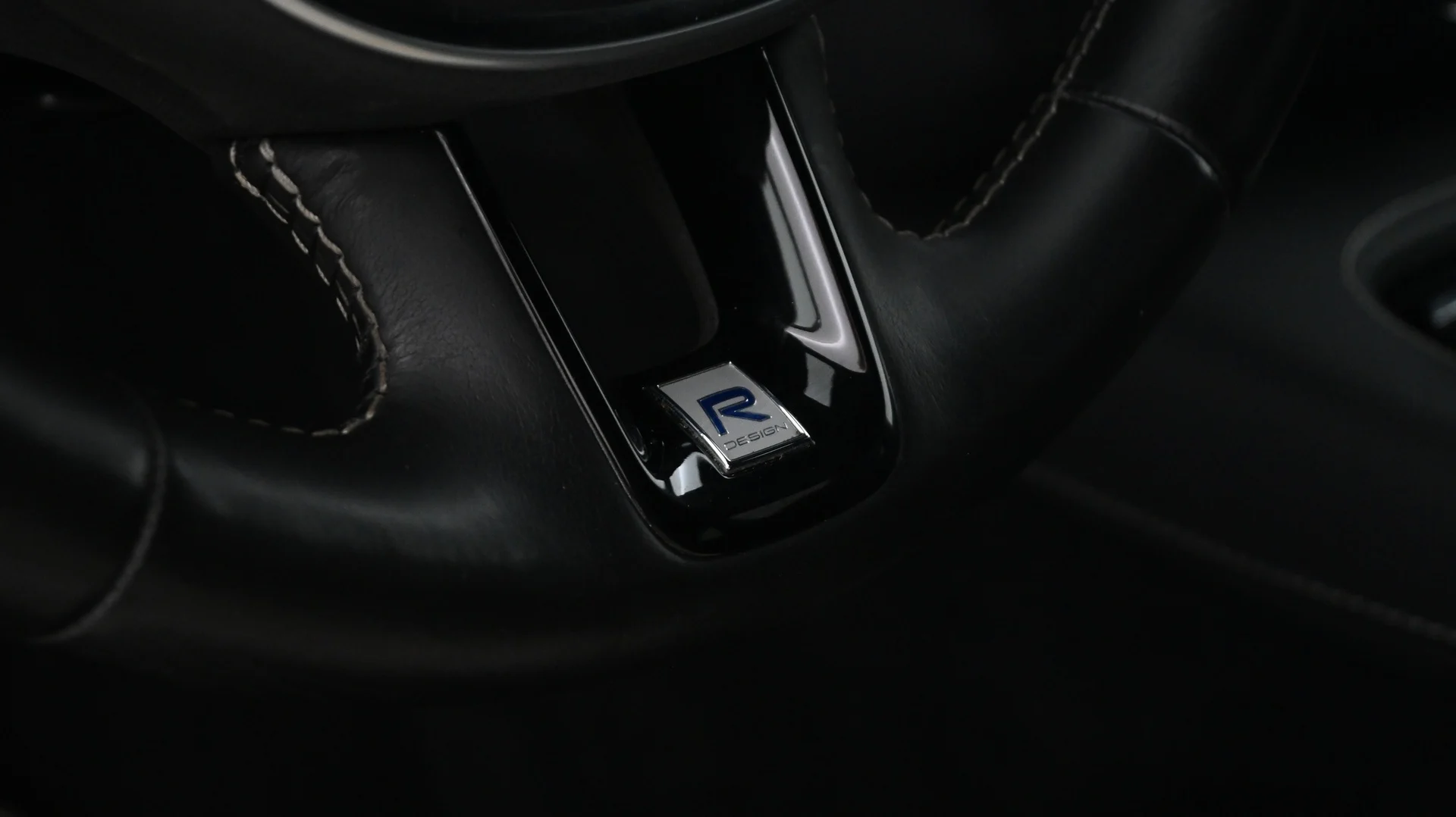 Car Image - 2MlB406bUQwulLx7wu5hBX