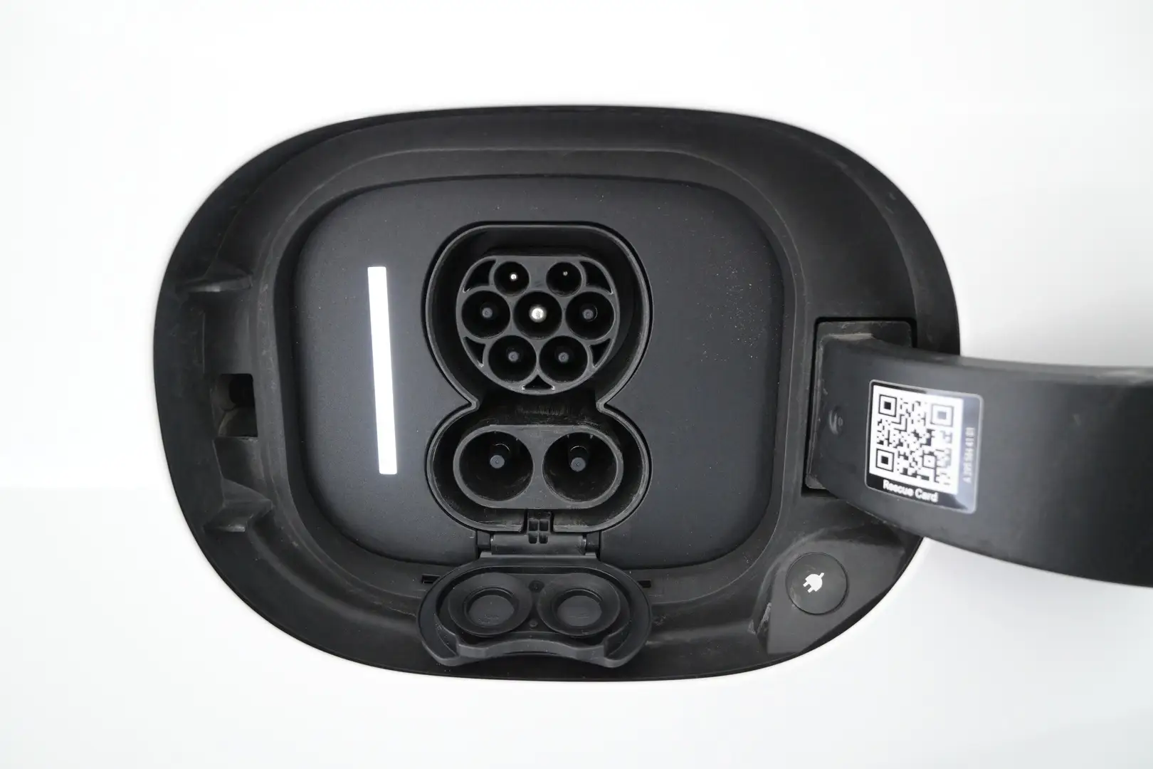 Car Image - 1FiLFdl4YoBztHvzhoU594