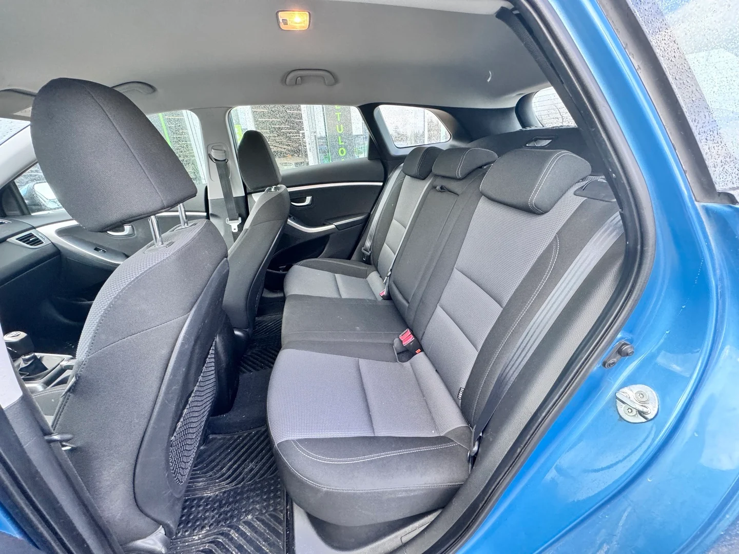 Car Image - 2EQ9xY2DCHebu4NNYGRs7i