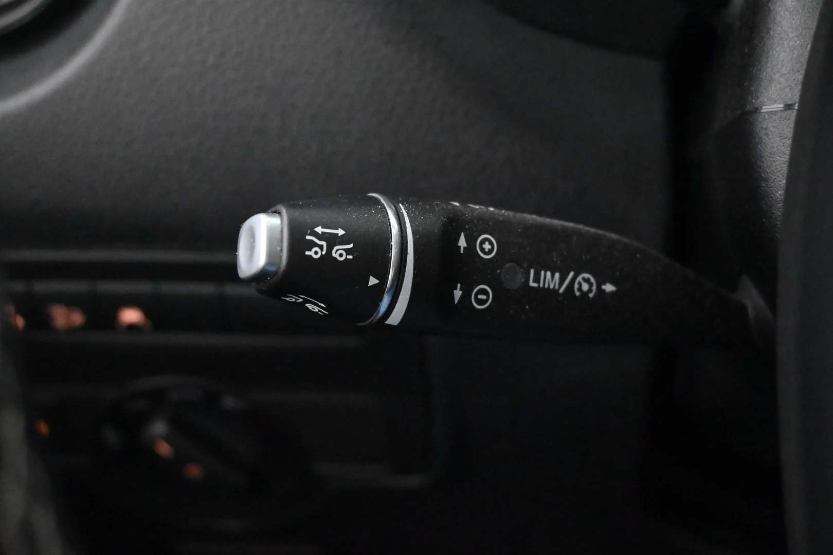 Car Image - 2MbeofKV86Ov2k8qMJU5Tc