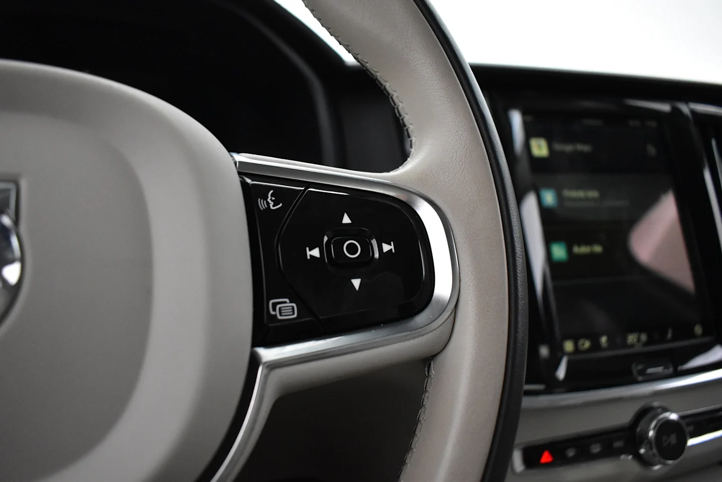 Car Image - 1xKQwIVk54zlvsoHlETM36