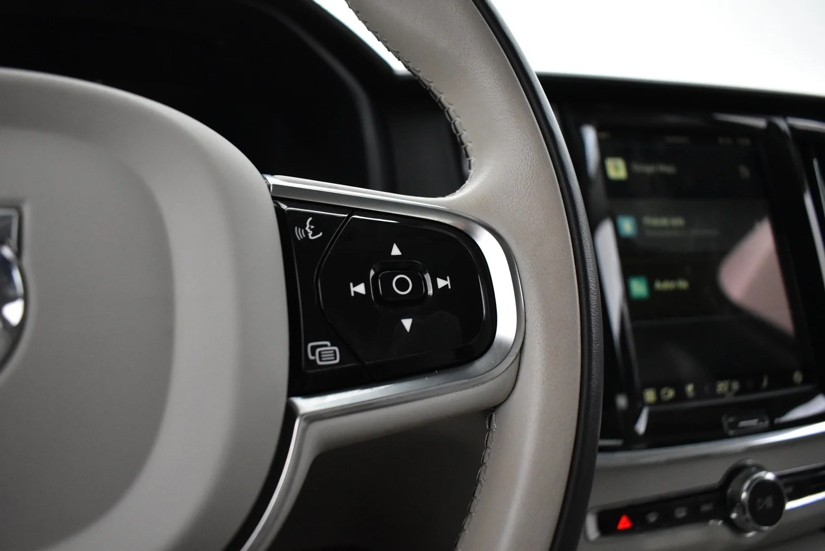 Car Image - 1xKQwIVk54zlvsoHlETM36