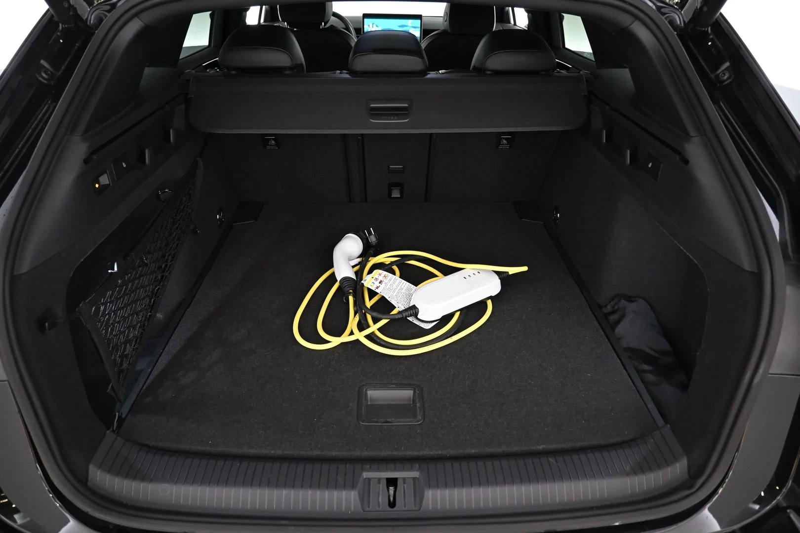 Car Image - 7BB527Esvl5SSDItlEv5ct
