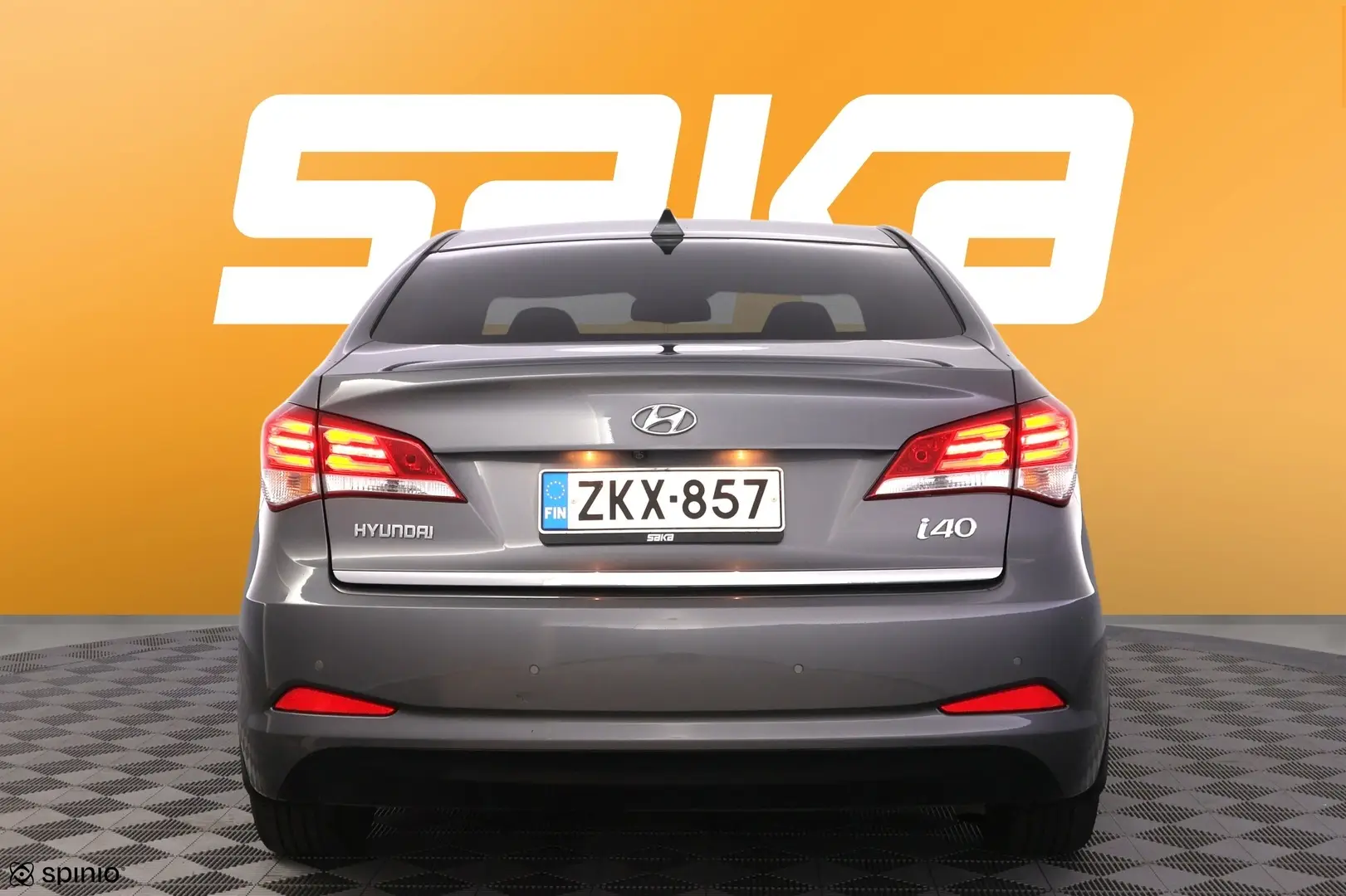 Car Image - 7dv3yMx4UUSjjtZIjoiZXR