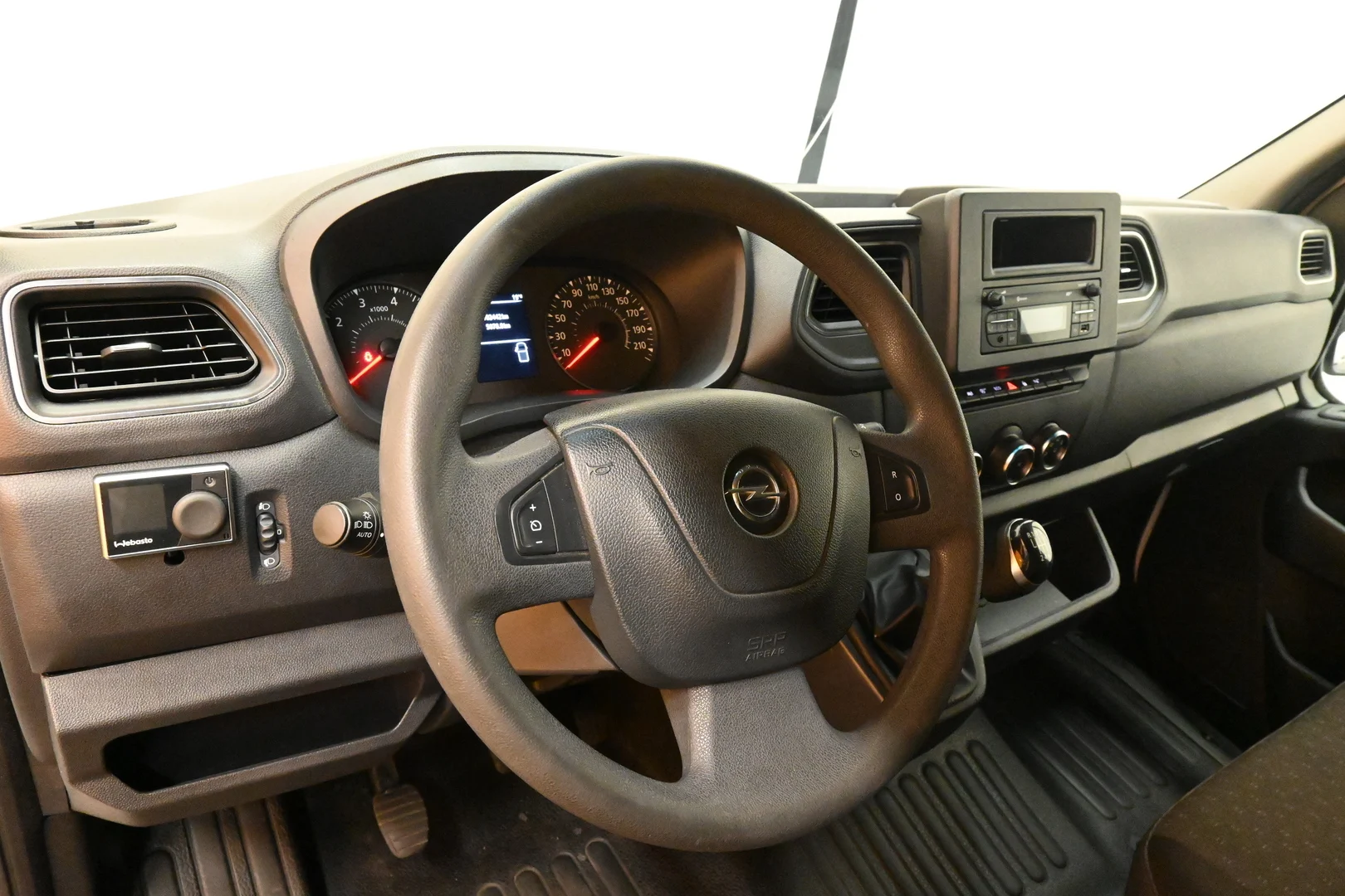 Car Image - 7F1JU8AeG8HpVd40L4j3Ok