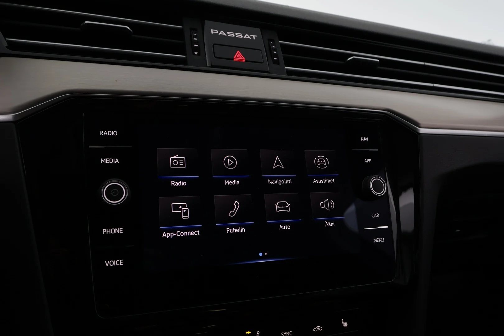 Car Image - dbpsPVn8iqfP5SgteeVfh