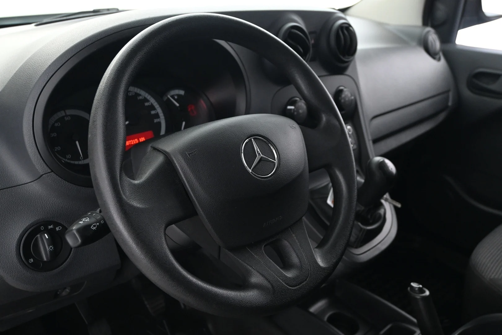 Car Image - 5fpGojXFk7luyZvYnDz6Ke