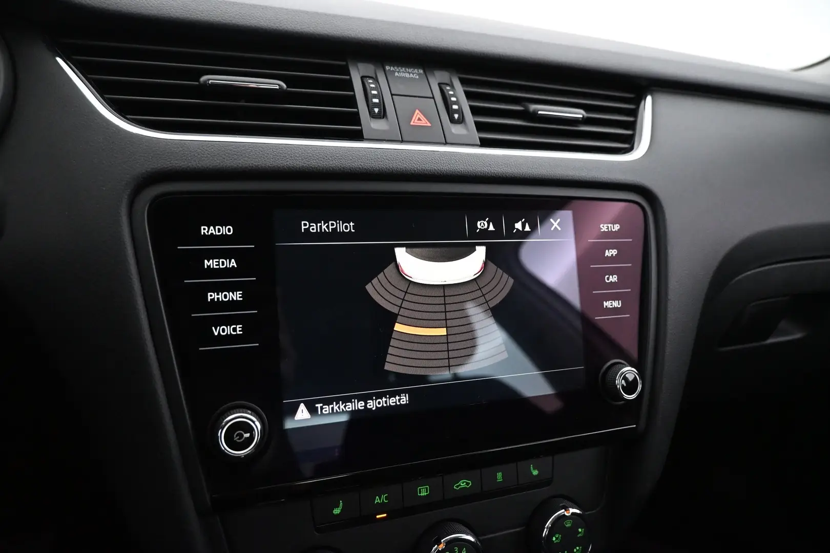 Car Image - 50XDz0X1WkifjD0N6DGGj4