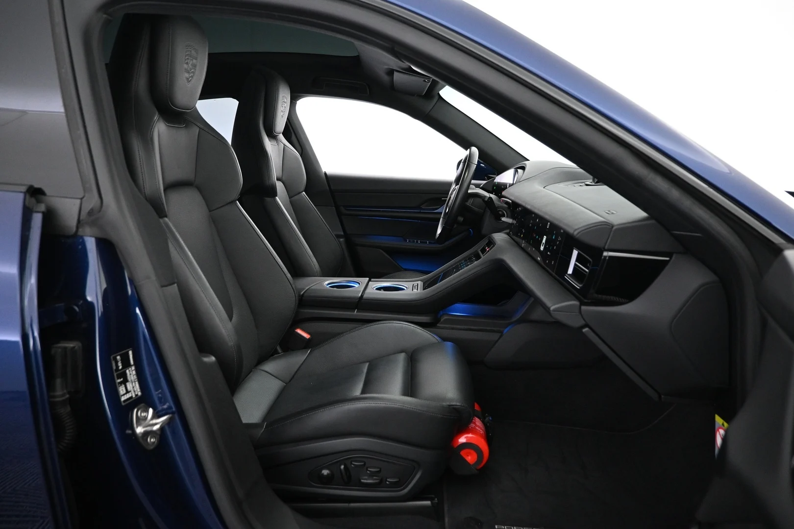 Car Image - 3lQr6uG5JwcCvFZ7Uwqp27