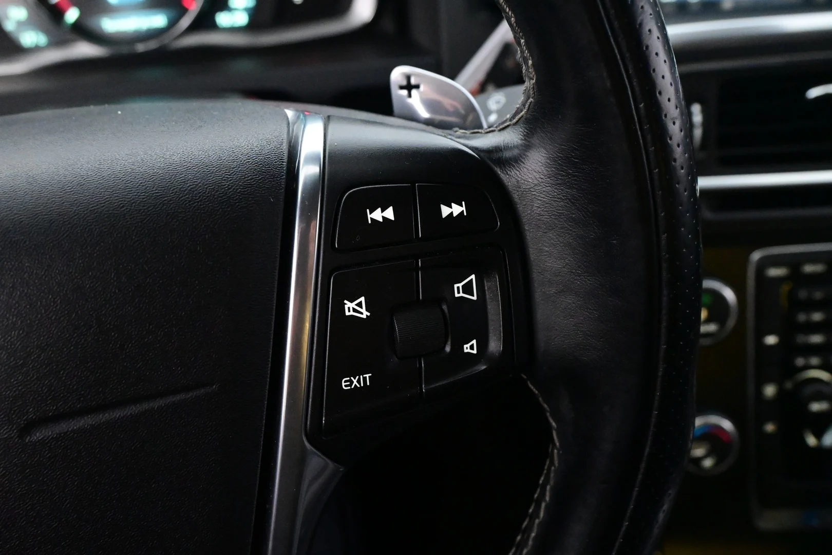 Car Image - 1FXBA6komp0abiQGJRGC3i