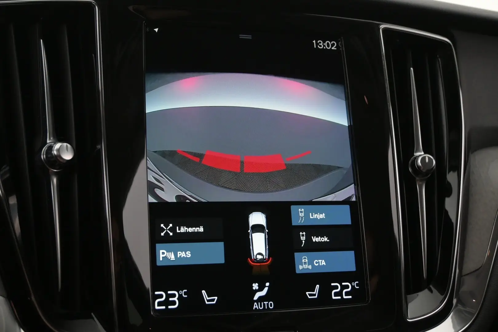 Car Image - 6xBq4B4hWNFwzxV7iS1zg4