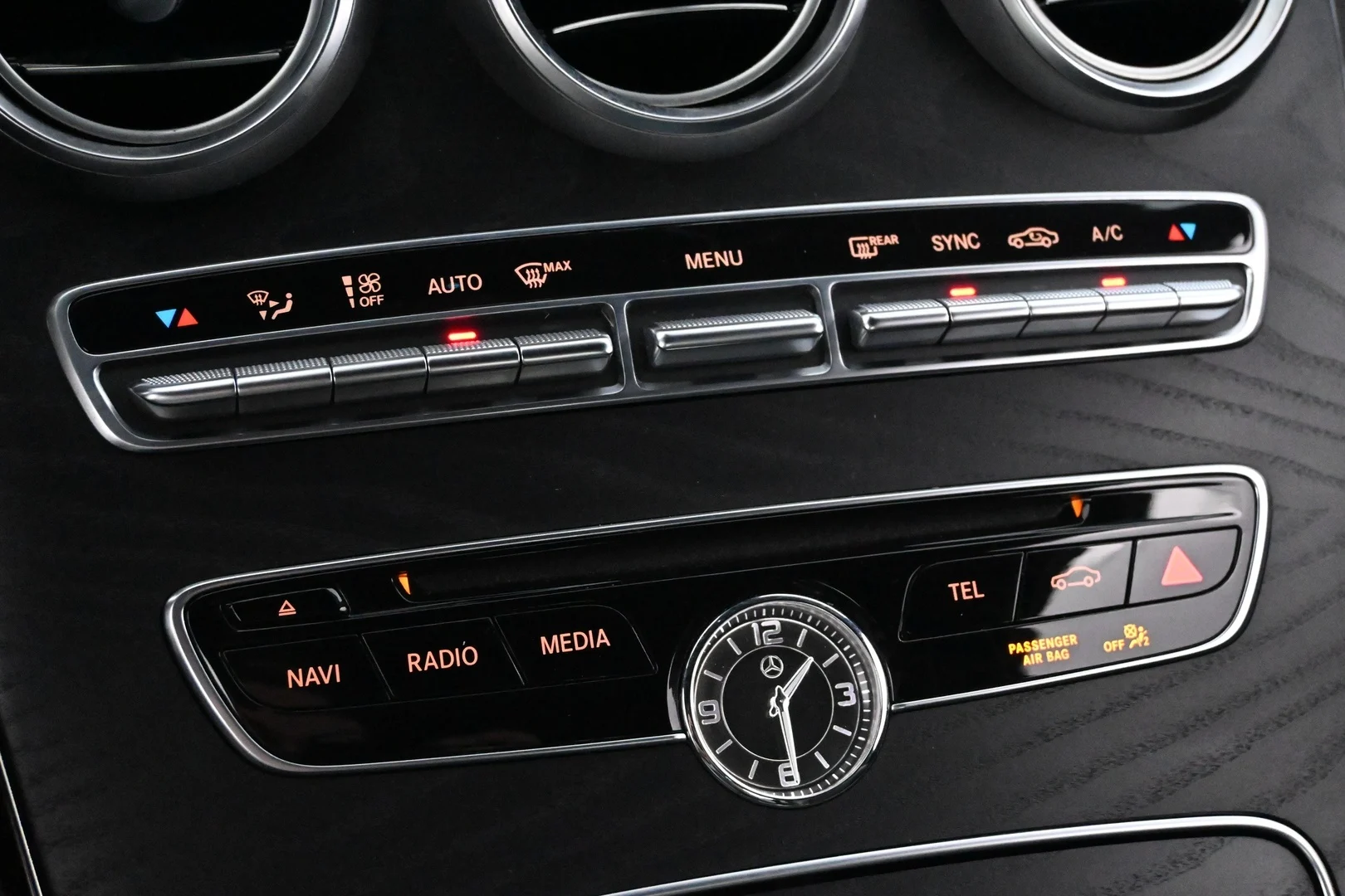 Car Image - 225C9gH1bZ0pofP5wHGUB0