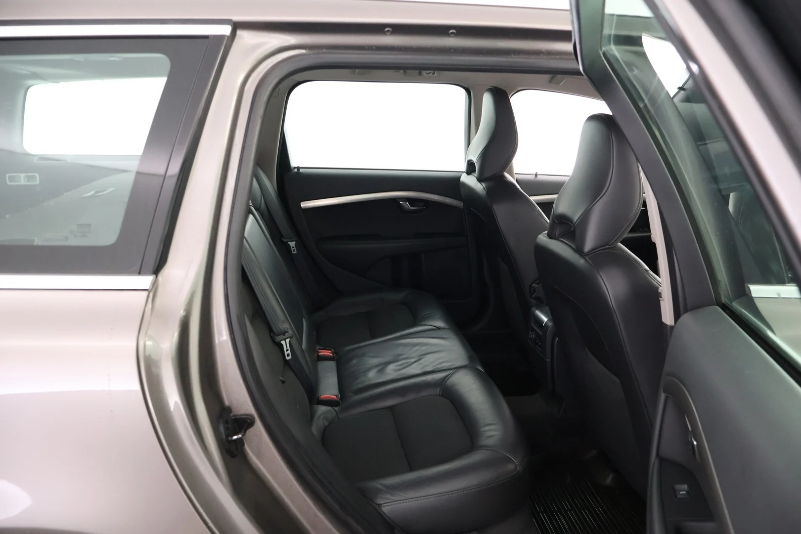 Car Image - 7hcK4o239NI3GXCmyz67h1